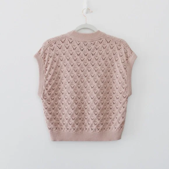 Mr. Mittens Pointelle-Knit Cotton Sweater Vest in Blush Size XS/S